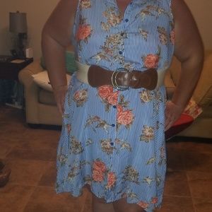 Tee shirt dress. Nautical. Lightweight. Buttondown